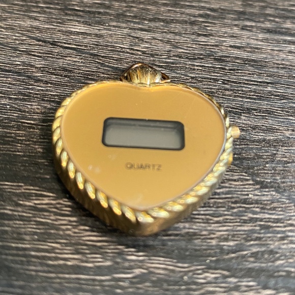 Vintage Jacques Carpentier Digital Quartz Heart Watch Necklace Pendant No Chain - Picture 2 of 10